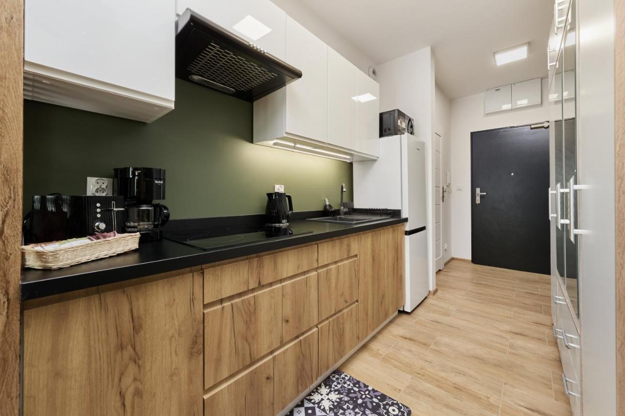 City Panorama Studio Apartments Jaworska 4 By Noclegi Renters Breslavia Exterior foto