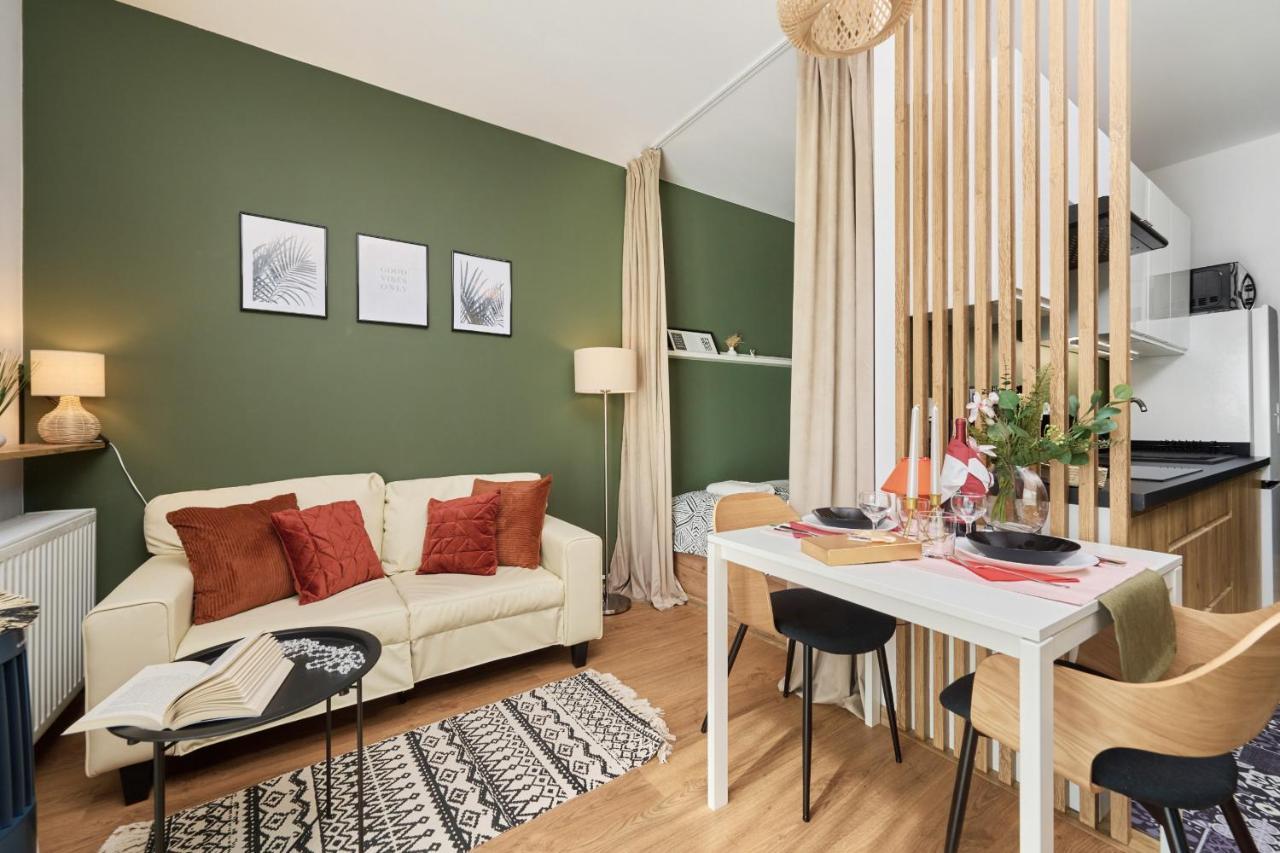 City Panorama Studio Apartments Jaworska 4 By Noclegi Renters Breslavia Exterior foto